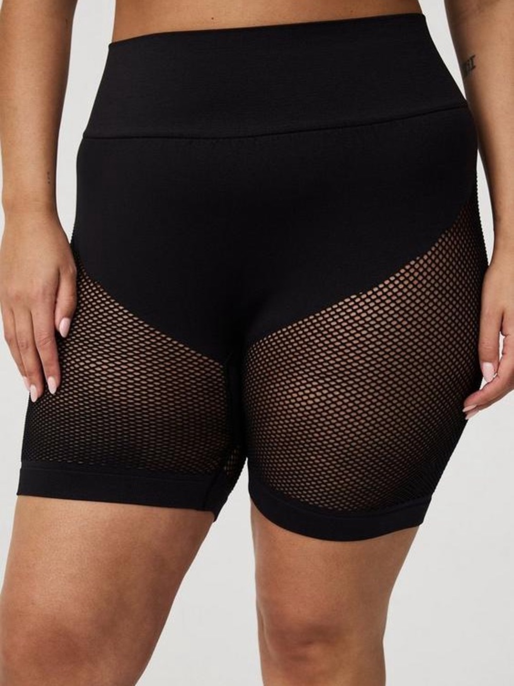 Torrid Seamless Short Fishnet Panty